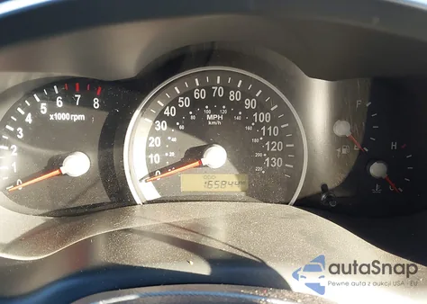 2008 Kia Sedona Lx z USA, uszkodzony, nr VIN KNDMB233586255409